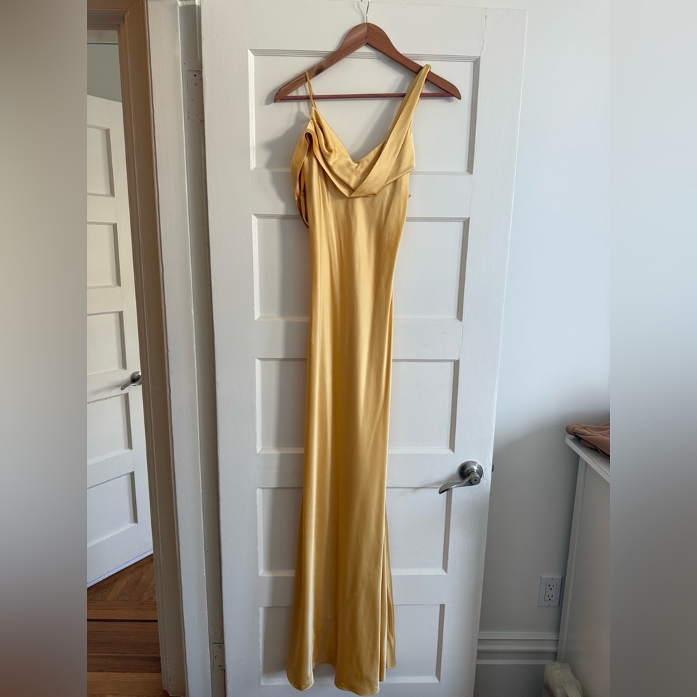 Reformation Ronda Gown - Picture 2 of 5